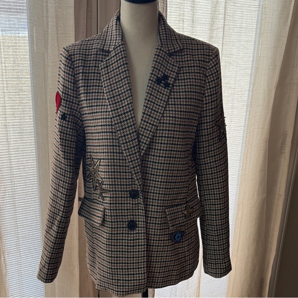 Anthropologie:By Anthropologie Appliqué Blazer in color Neutral Motif - Picture 13 of 16